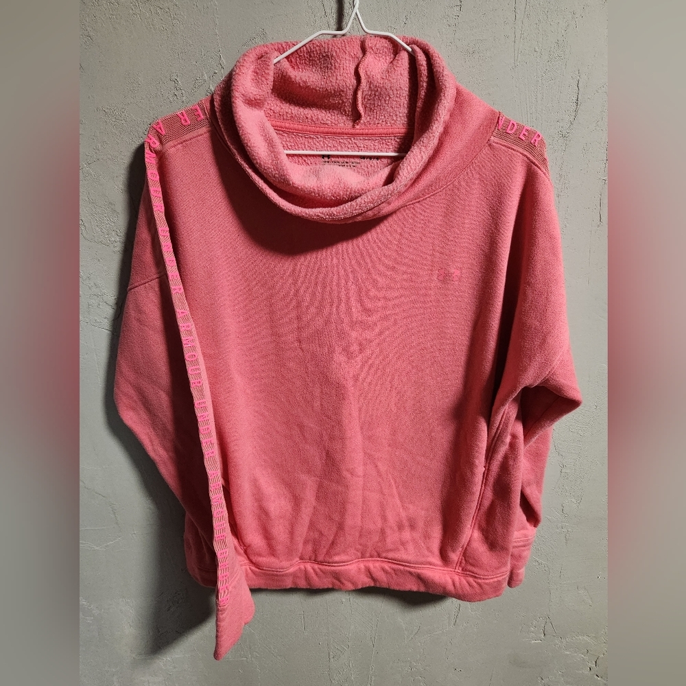 Women's Large Under Armour Sweater